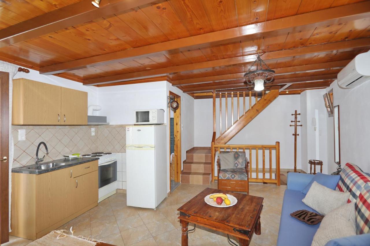 Traditional City Centre House Skopelos stad Exteriör bild